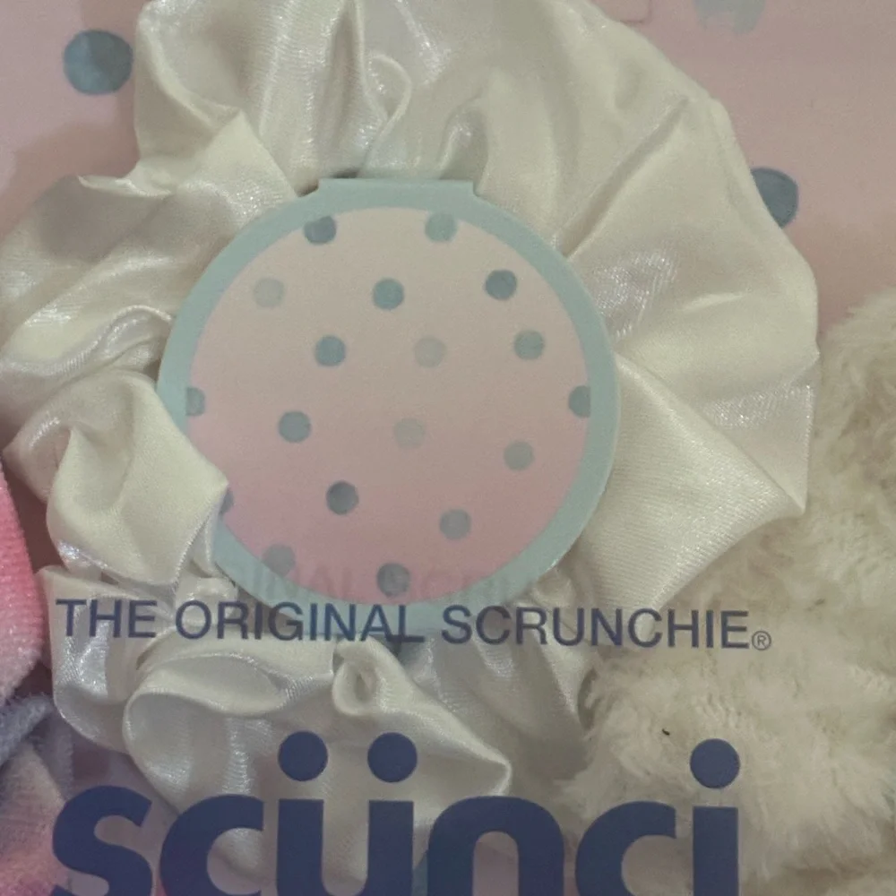 Girl’s six days of scrunchies #1 hair accessory brand